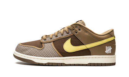 Dunk Low Undefeated Canteen