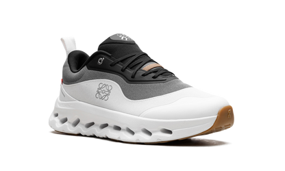 Cloudtilt 2 "LOEWE - Black White"