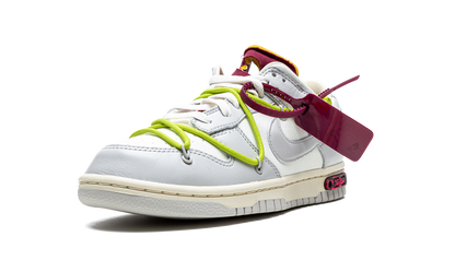 Dunk Low Off White Lot 08:50