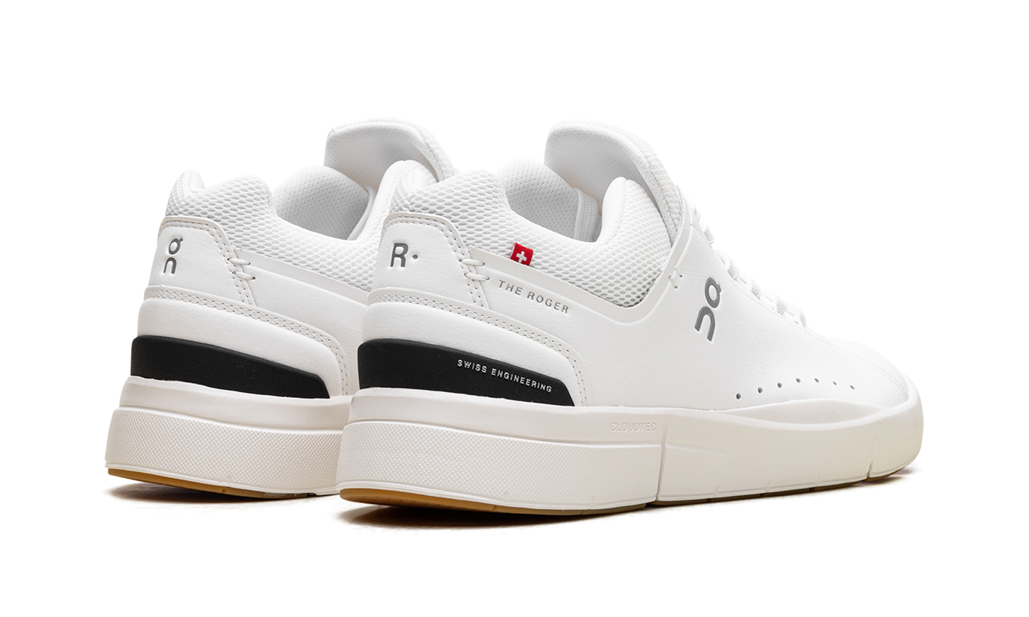 On The Roger Advantege WMNS "White Spice"