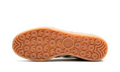 Gazelle Indoor Collegiate Green Gum