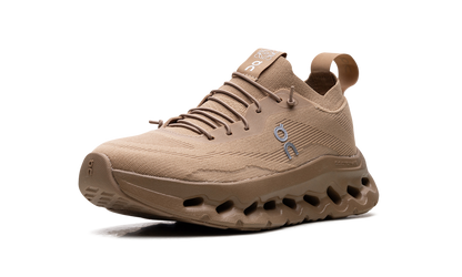 Cloudtilt WMNS "LOEWE Dark Sand"