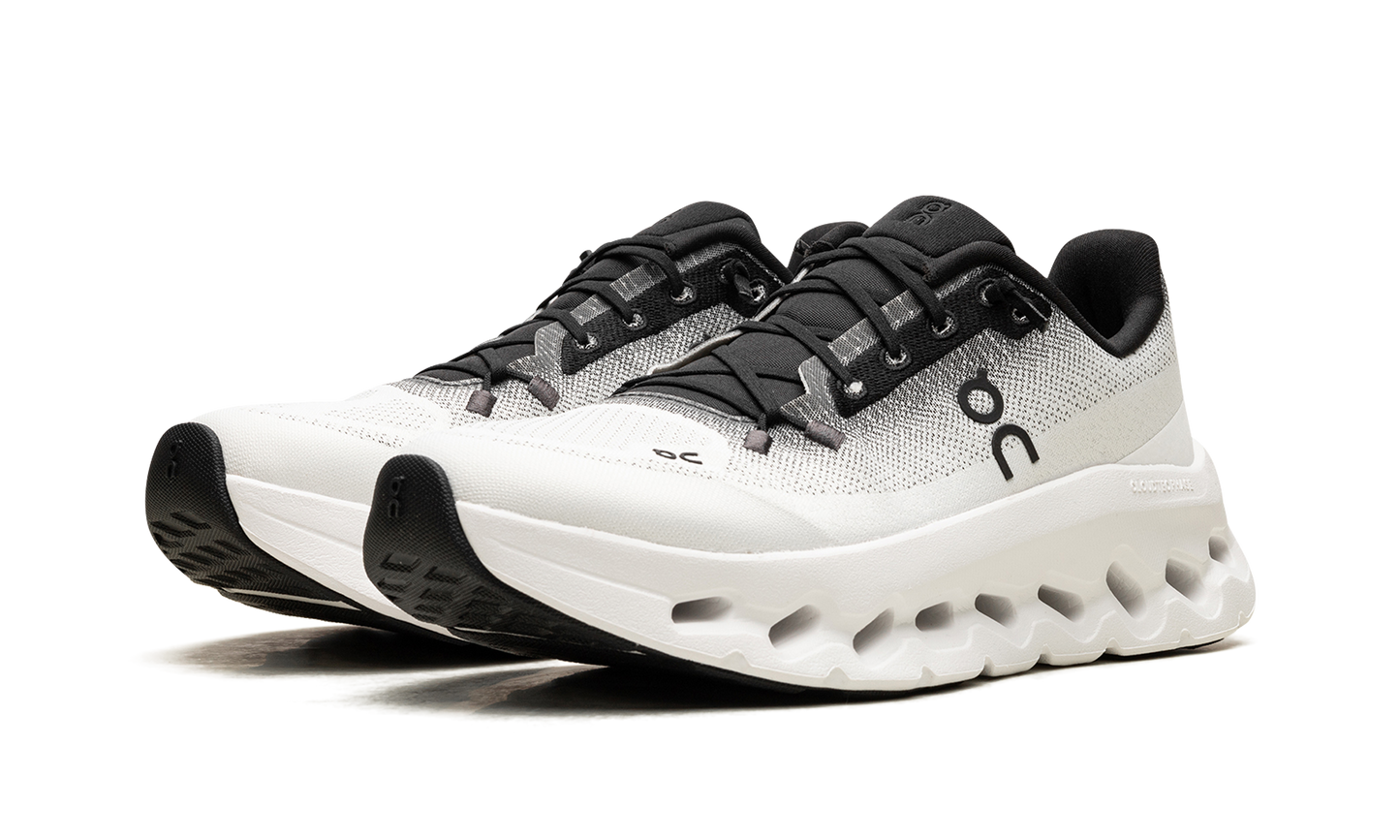 Cloudtilt WMNS "Black/Ivory"