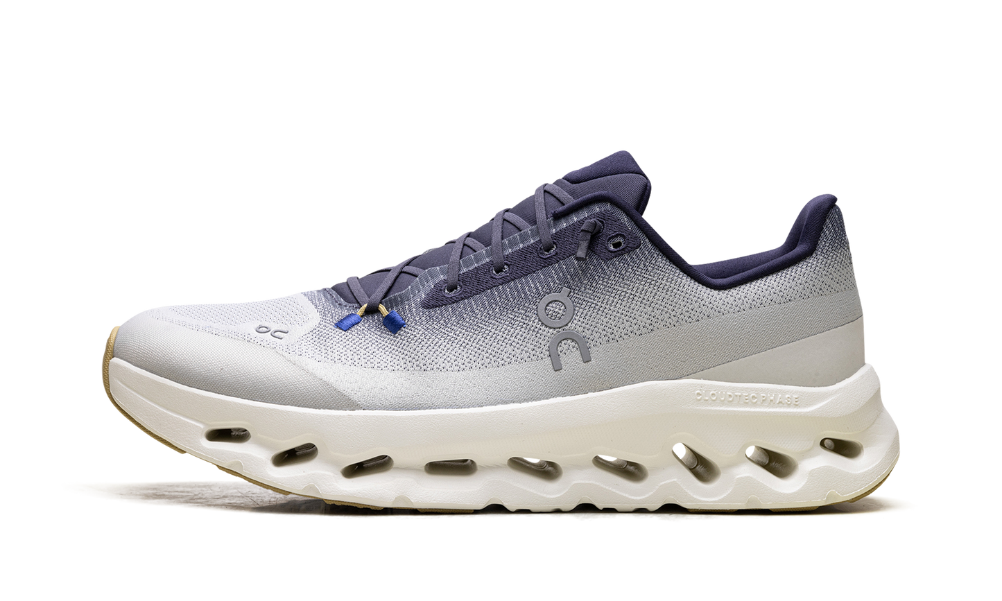 Cloudtilt "Midnight Ivory"