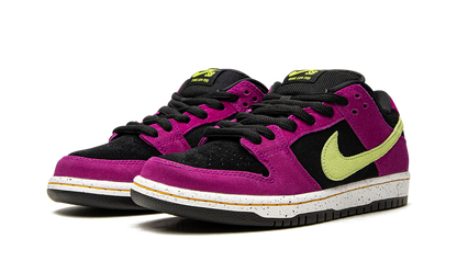 SB Dunk Low ACG Terra Red Plum