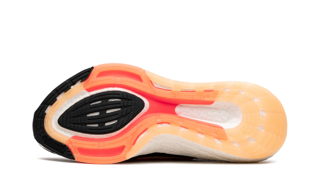 Ultraboost 22 Black Turbo Flash Orange