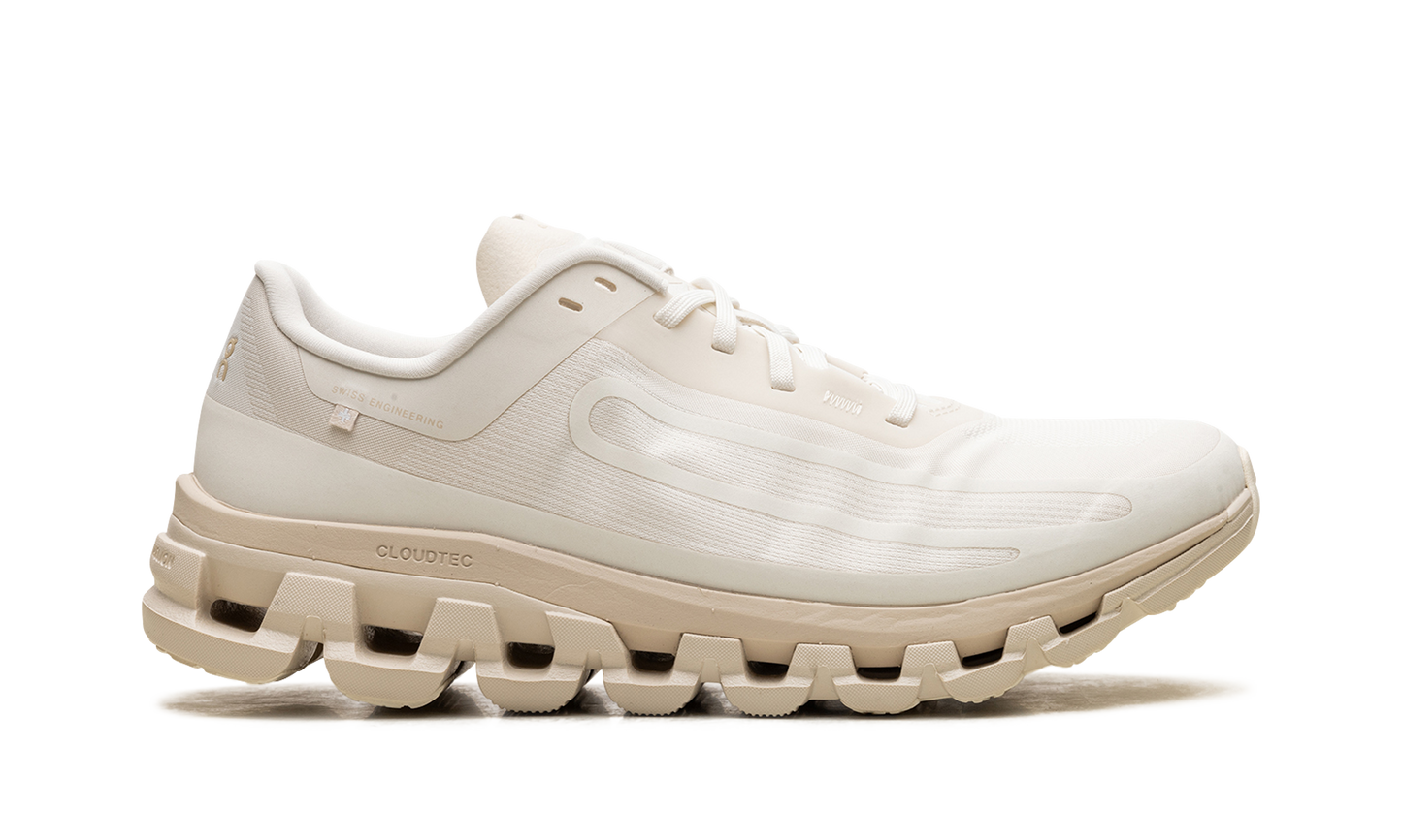 Cloudflow 4 WMNS "IKON White Moon"