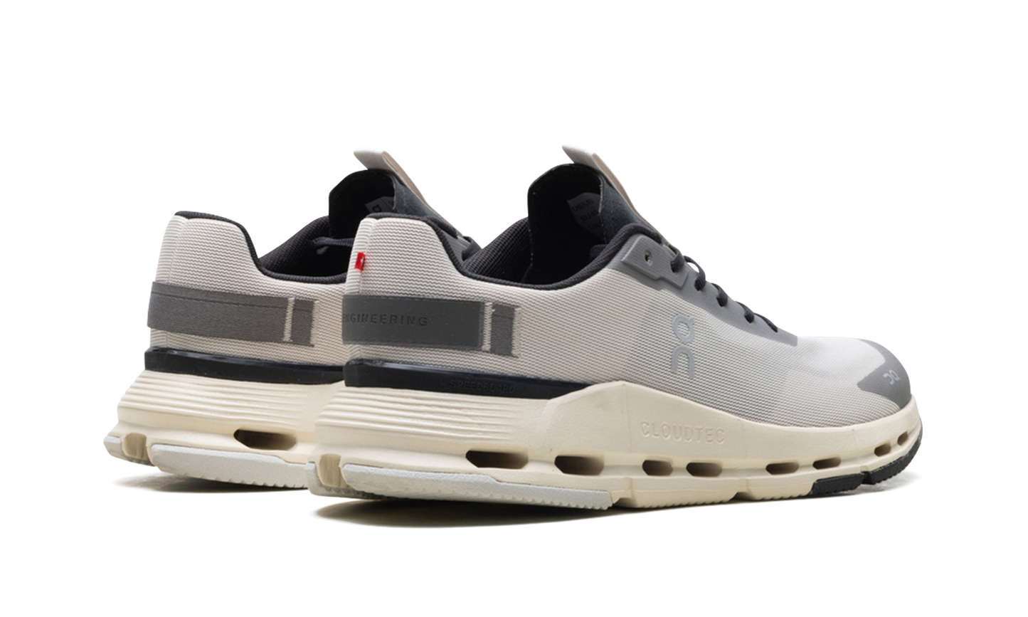 Cloudnova Form 2 "Pearl Black"