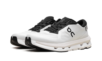 Cloudzone WMNS "Ice Black"