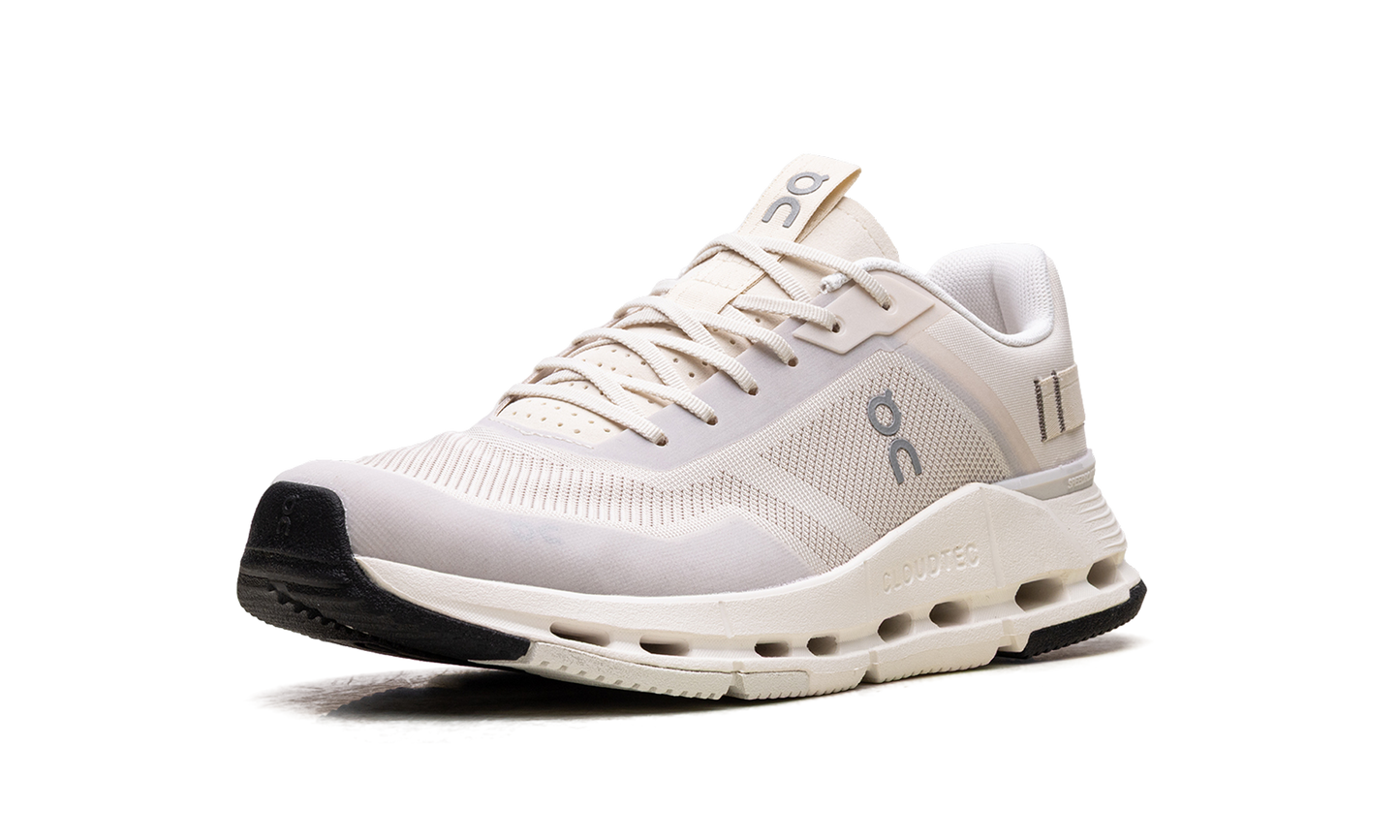 Cloudnova Form 2 TT WMNS "Cream Ivory"