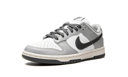 Dunk Low Light Smoke Grey