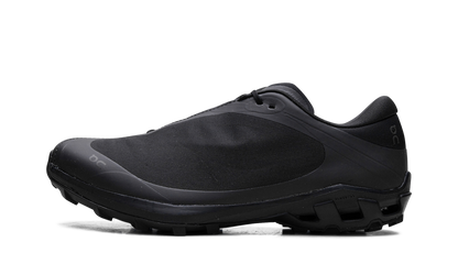 Cloudventure Peak WMNS "Post Archive Faction - Black Magnet"