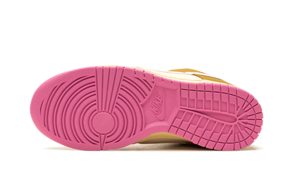 Dunk Bronzine Pink