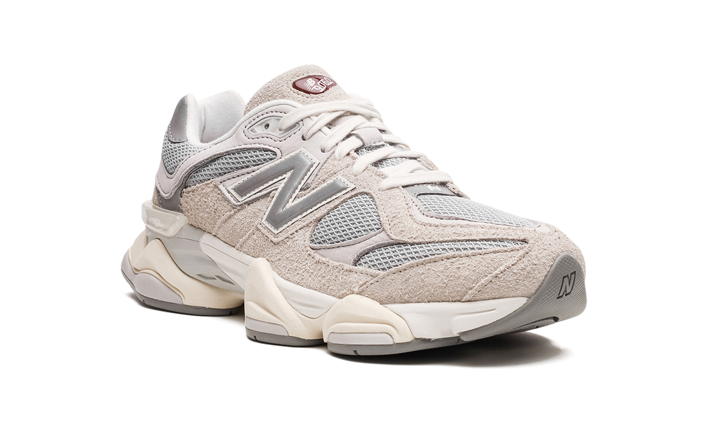 9060 Lunar Timberwolf Grey