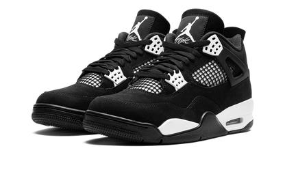 Air  4 White Thunder