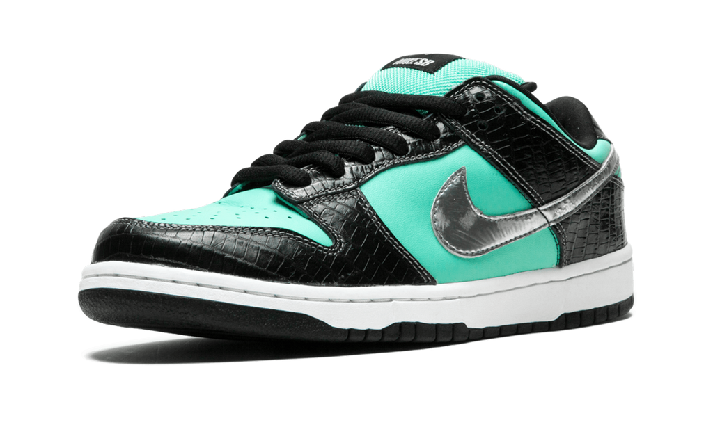 SB Dunk Low Diamond Supply Co. Aqua Blue