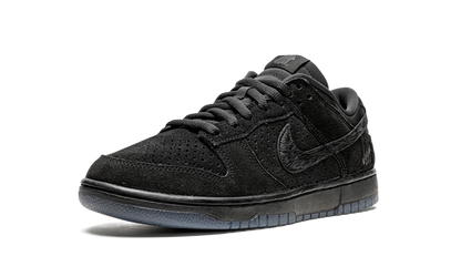 Dunk Low SP Undefeated 5 On It Black