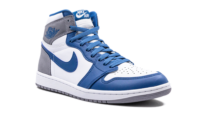 1 Retro High True Blue