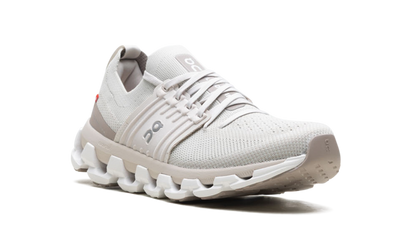 On Cloudswift 3 WMNS "Pearl Fog"