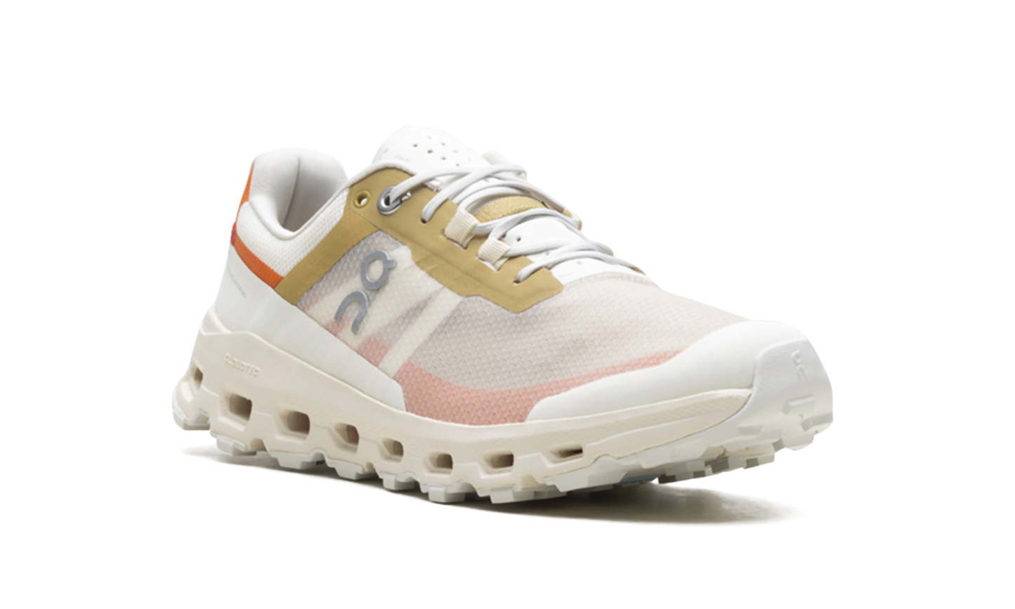 Cloudvista "Ivory/Bronze"