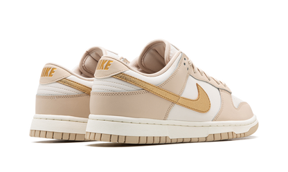 Dunk Low Phantom Metallic Gold