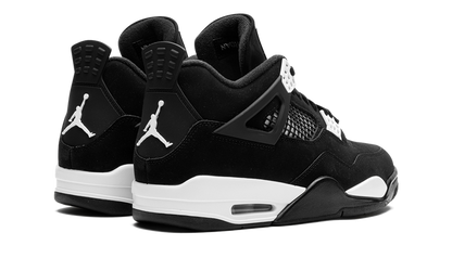 Air  4 White Thunder