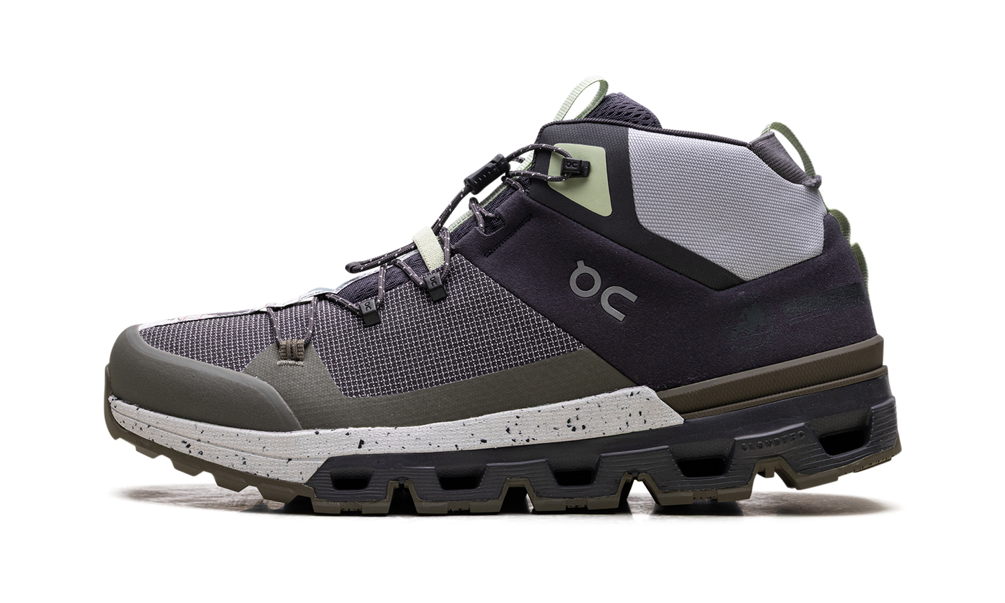 Cloudtrax "Ink Frost"