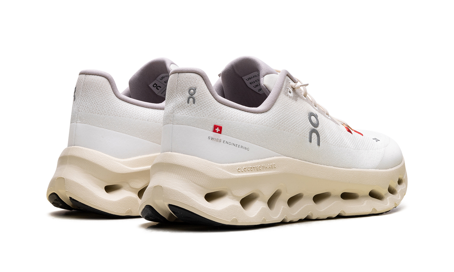 Cloudtilt "Sand Cream"