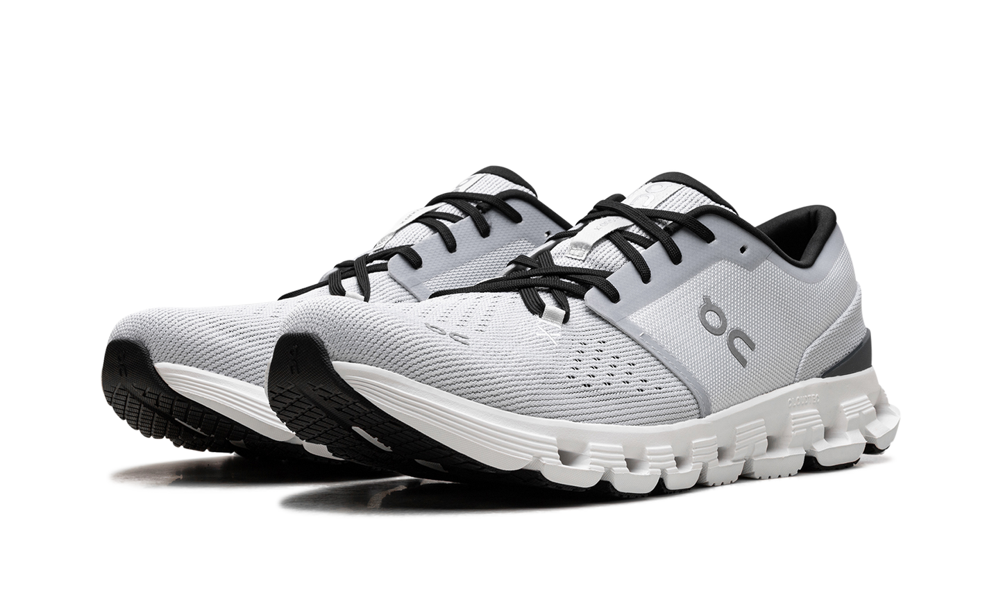 Cloud X 4 "Glacier Stone"