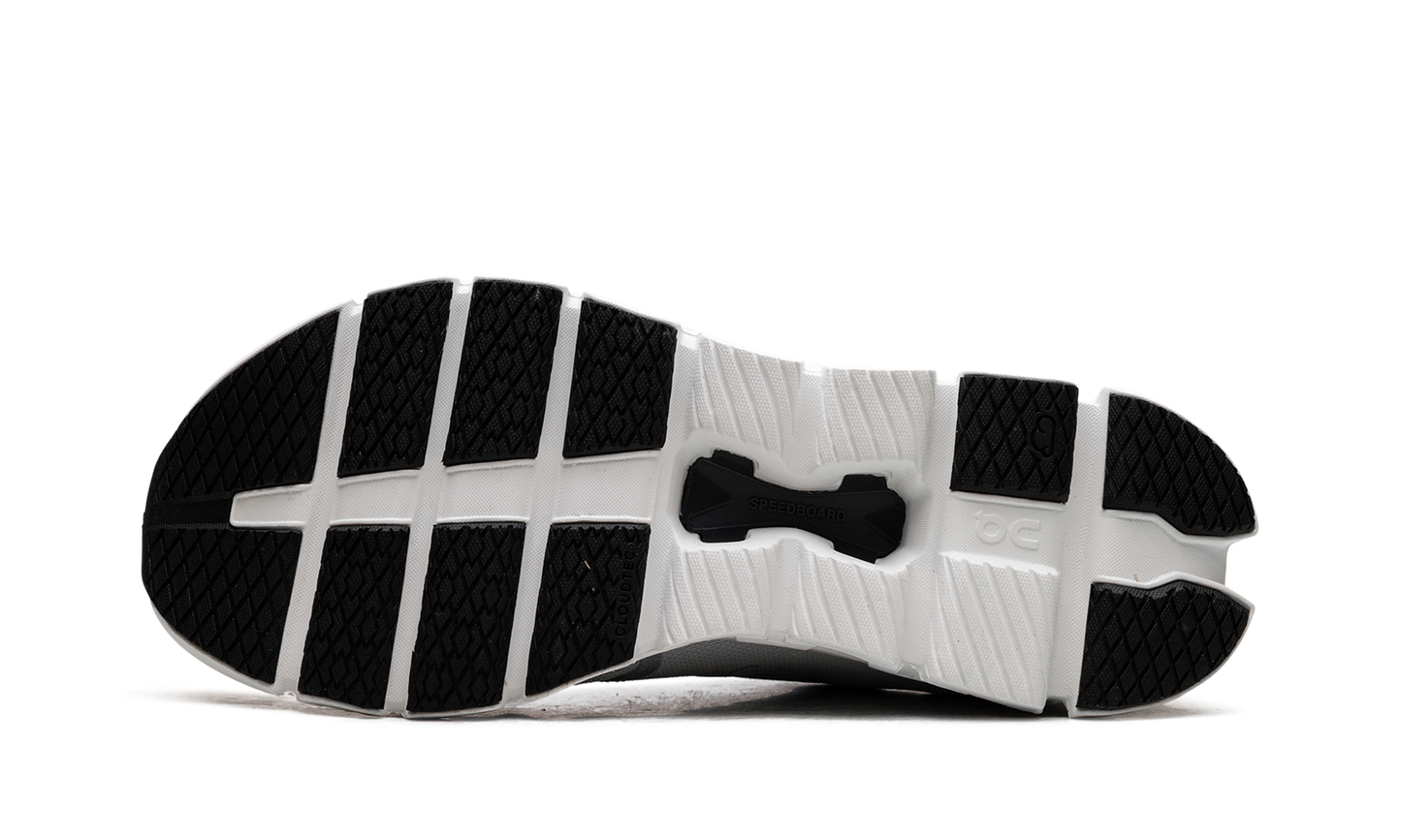 Cloud X 4 "Glacier Stone"