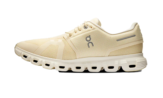 Cloud 6 WMNS "Castor Ivory"