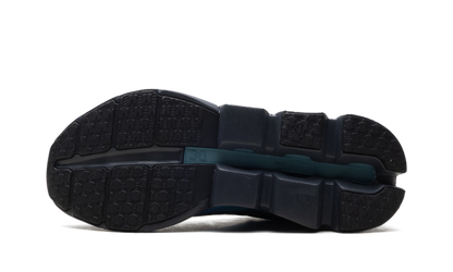 On Cloudspark WMNS "Black Blueberry"