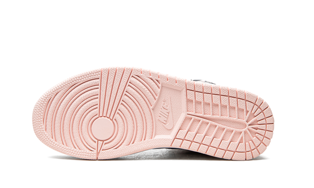 1 Retro High Atmosphere Bubble Gum