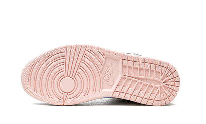 1 Retro High Atmosphere Bubble Gum