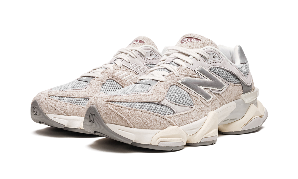 9060 Lunar Timberwolf Grey