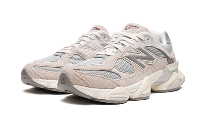9060 Lunar Timberwolf Grey