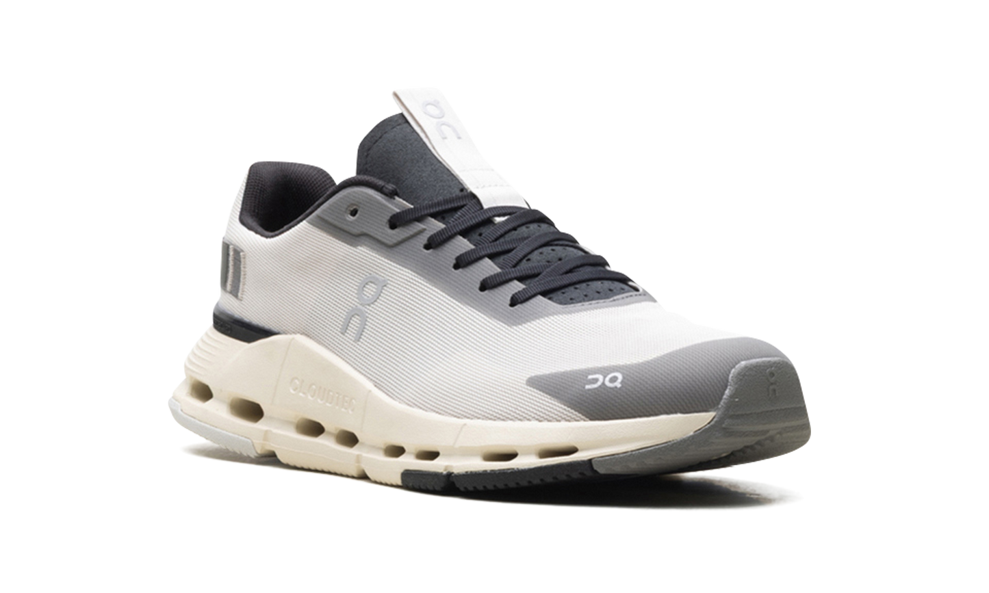 Cloudnova Form 2 "Pearl Black"