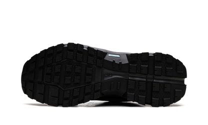 Cloudrock Low WP "Hunter Black"