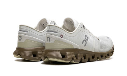 On Cloud X 3 WMNS "Aloe/Hunter"