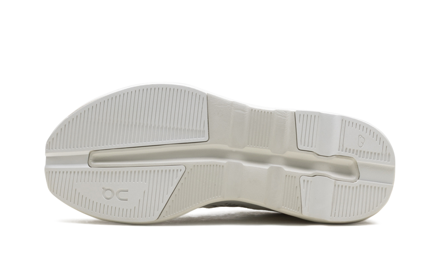 Cloudzone WMNS "Kith - White Ice"