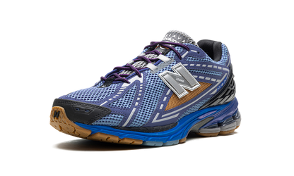 1906R "Action Bronson - Medusa Azul"