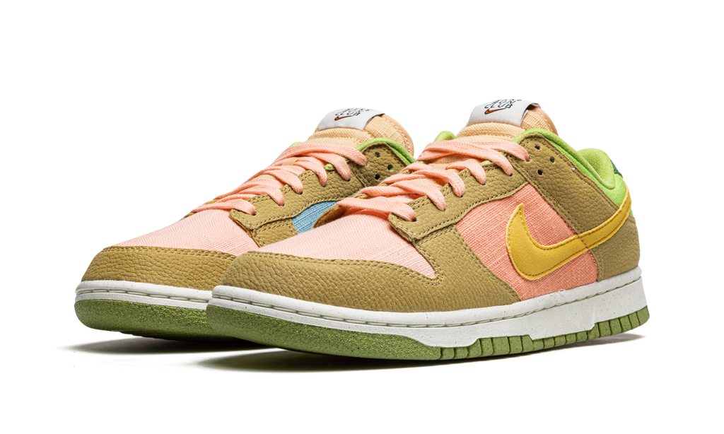 Dunk Low Sun Club Arctic Orange