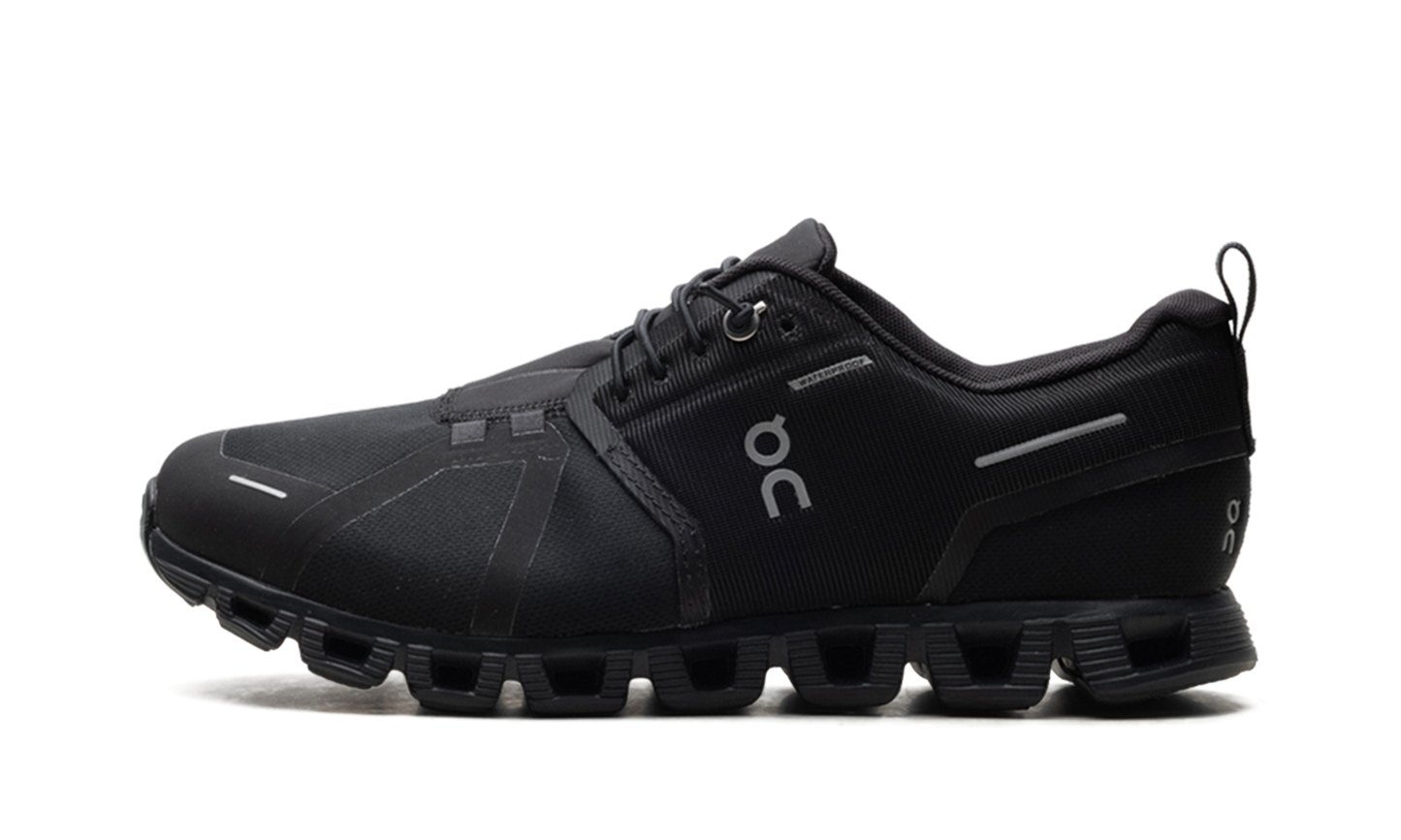 Cloud 5 Waterproof "ALL BLACK"