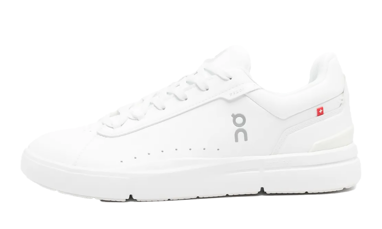 The Roger Advantage "White/White"