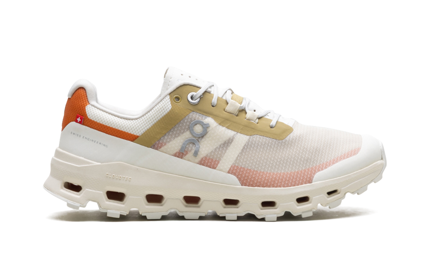 Cloudvista "Ivory/Bronze"