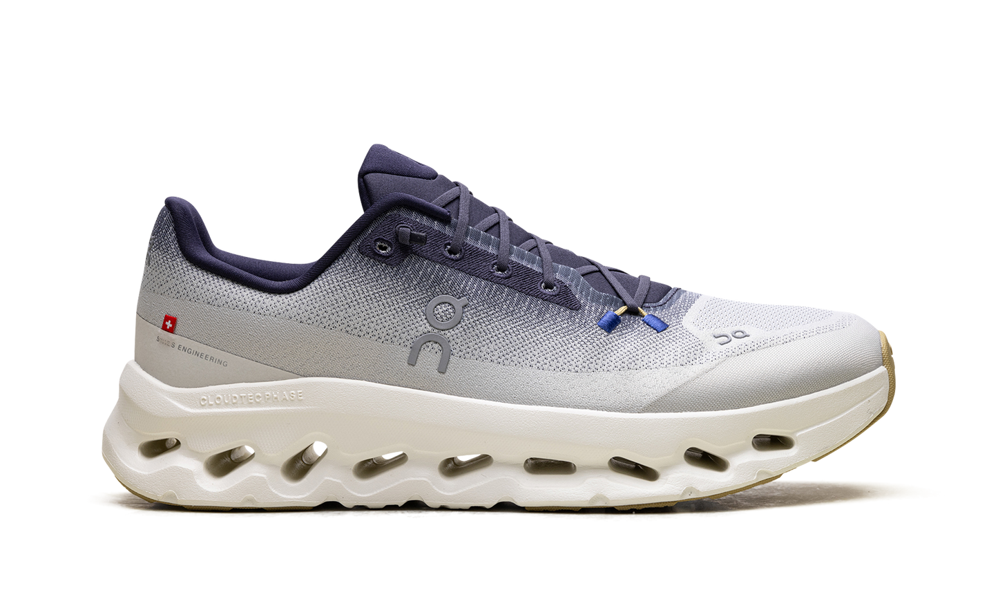 Cloudtilt "Midnight Ivory"