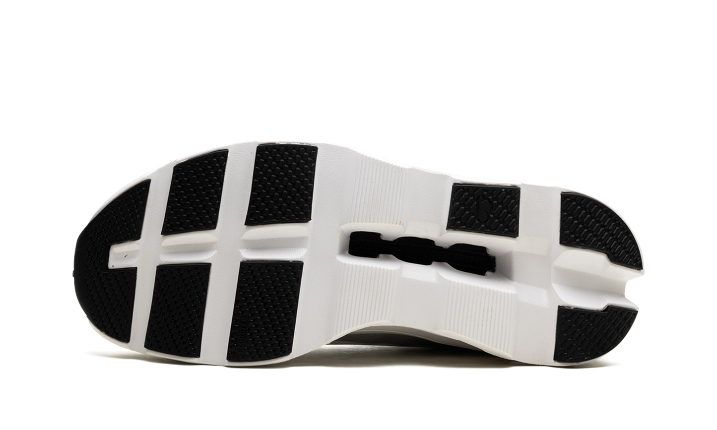 Cloudmonster "All White"