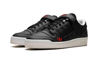 Forum Low Black