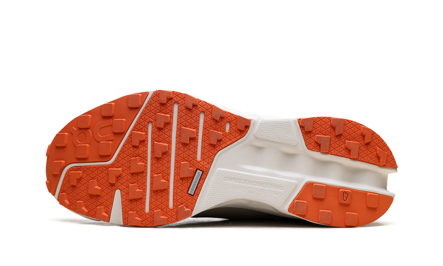 Cloudsurfer Trail "Fossil Ivory"