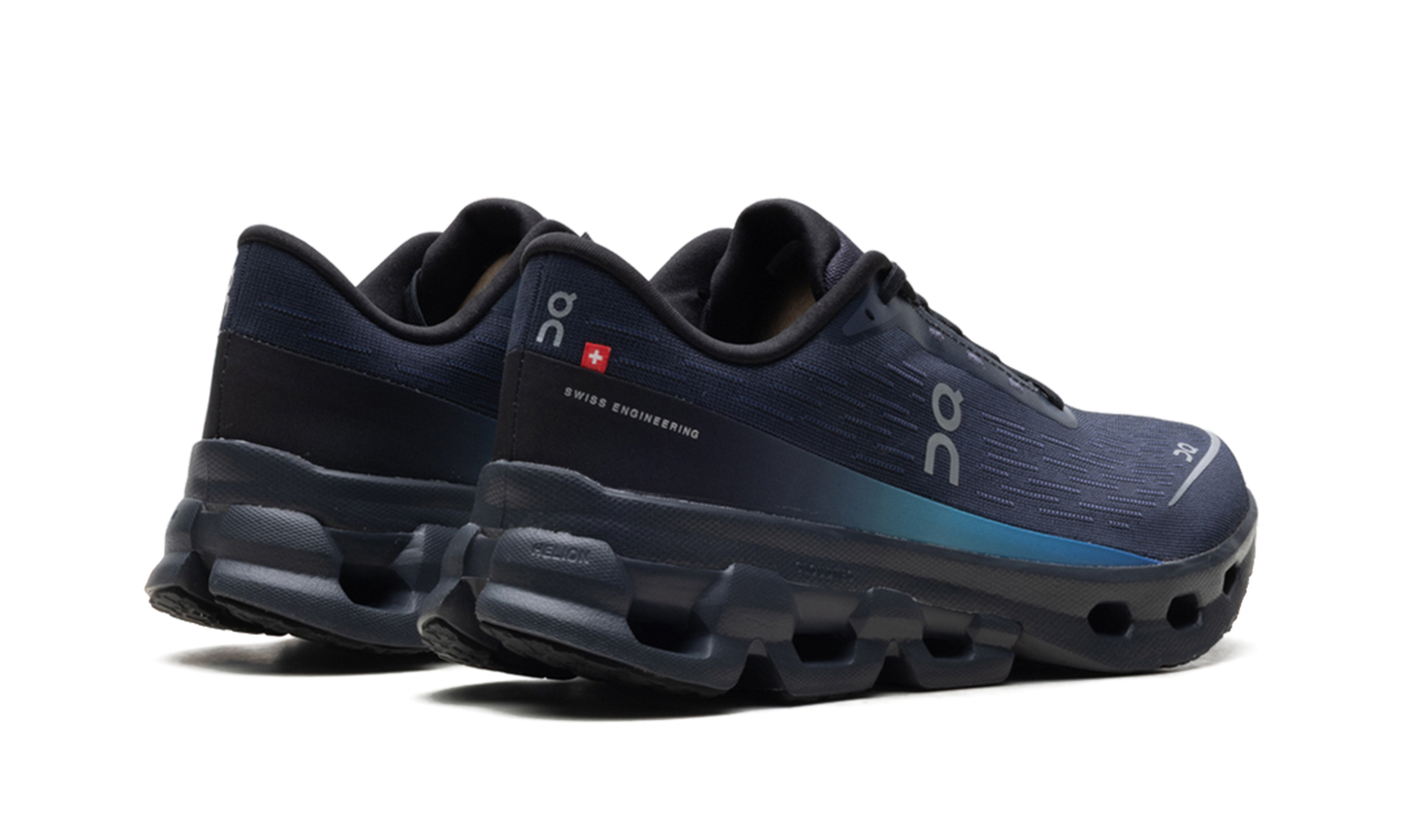 On Cloudspark WMNS "Black Blueberry"